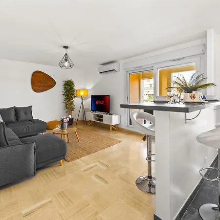 Appartement Confortable 2p à La Frontière De Monaco - Hm