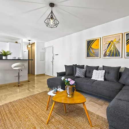 Appartement Confortable 2p à La Frontière De Monaco - Hm Beausoleil